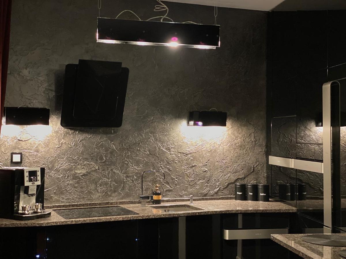 Family & Business Sauna Apartments Klonowa Nad Zalewem, Unikat Spa Kielce Ngoại thất bức ảnh