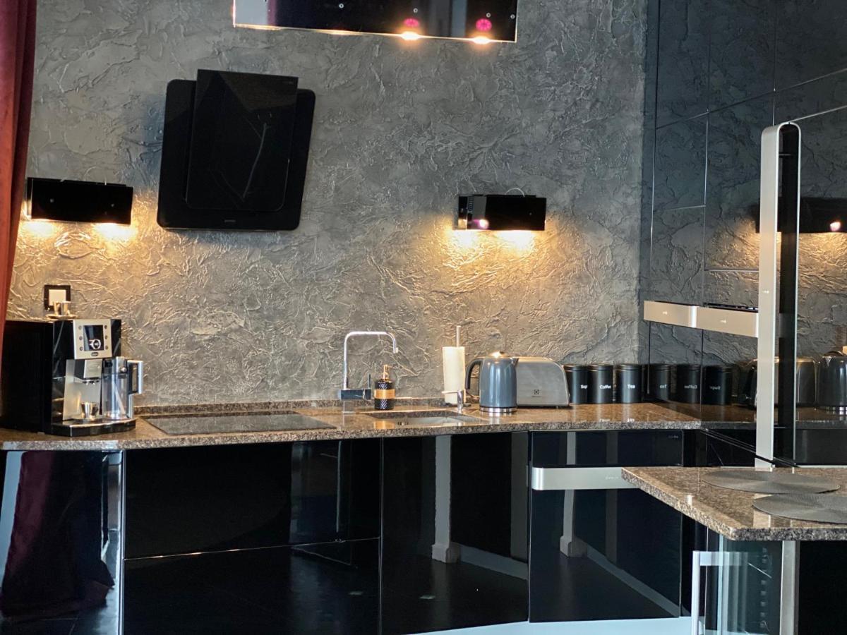 Family & Business Sauna Apartments Klonowa Nad Zalewem, Unikat Spa Kielce Ngoại thất bức ảnh