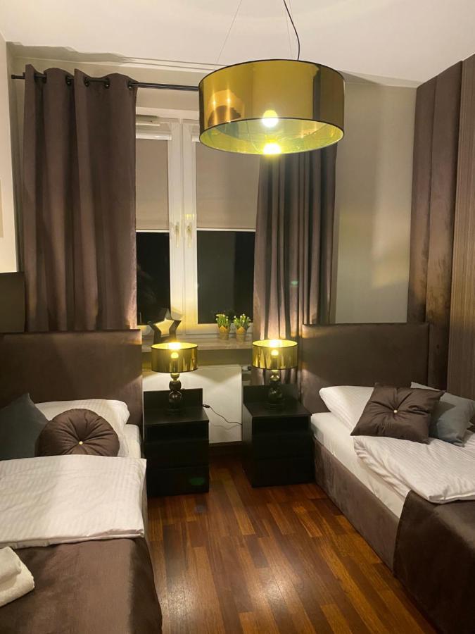 Family & Business Sauna Apartments Klonowa Nad Zalewem, Unikat Spa Kielce Ngoại thất bức ảnh